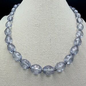 Vintage Periwinkle Graduated Fascited Glass Beaded Necklace Silver Tone Clasp
